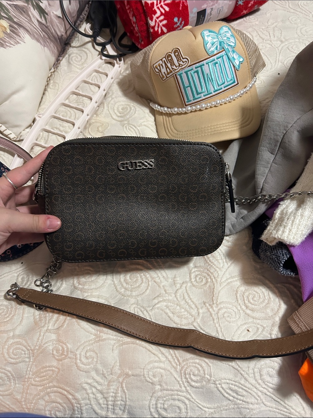 Guess purse